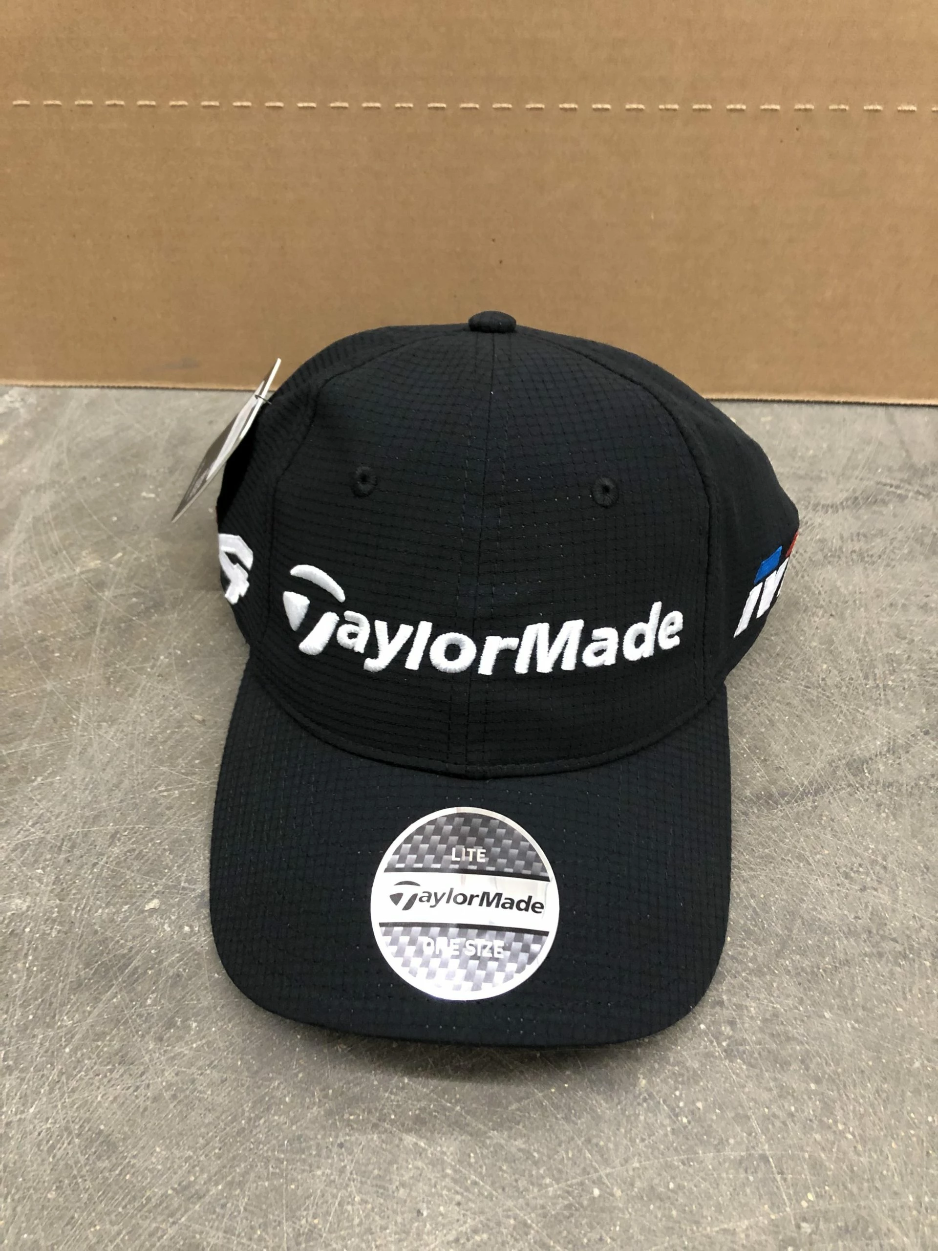 New TaylorMade Adjustable '18 Lite Tech Tour 55.5 Hat (see Drop Down Menu) 6 New TaylorMade Adjustable '18 Lite Tech Tour 55.5 Hat (see Drop Down Menu) - Image 4