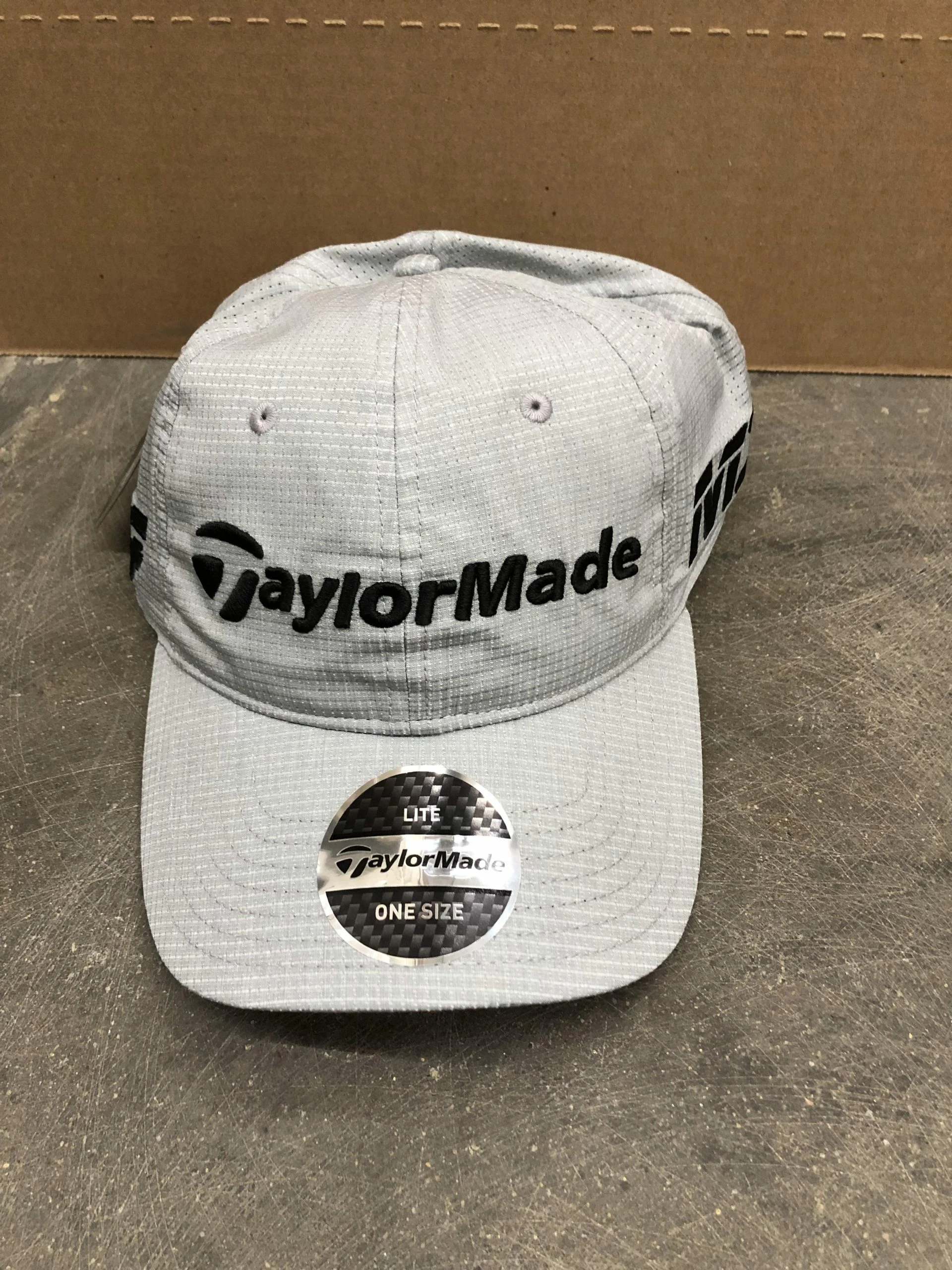 New TaylorMade Adjustable '18 Lite Tech Tour 55.5 Hat (see Drop Down Menu) 3 New TaylorMade Adjustable '18 Lite Tech Tour 55.5 Hat (see Drop Down Menu)