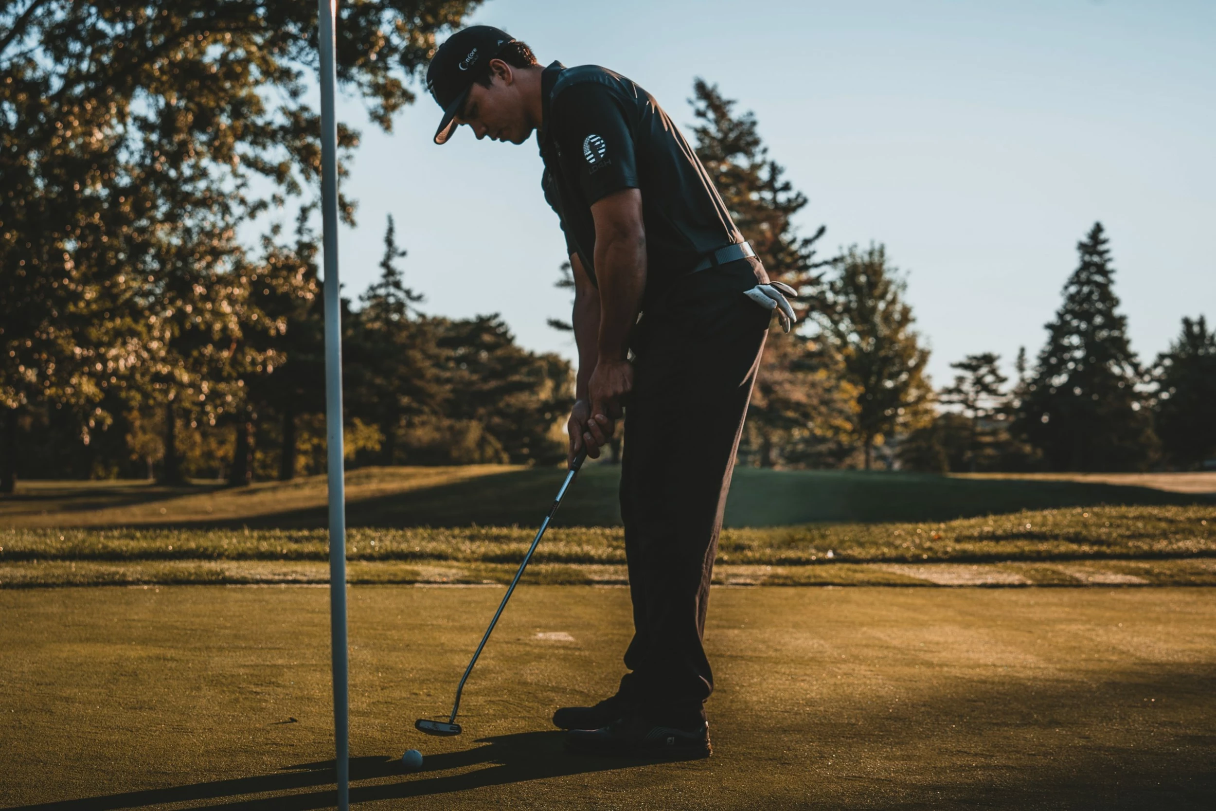 Golf Clubs Shop -Golf Clubs Shop peter drew zQlcmN9WoDk unsplash scaled